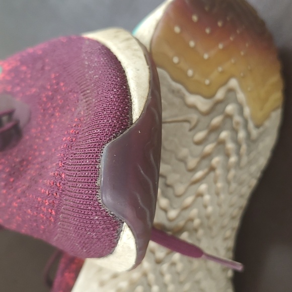 Nike women's running shoes - Picture 5 of 8